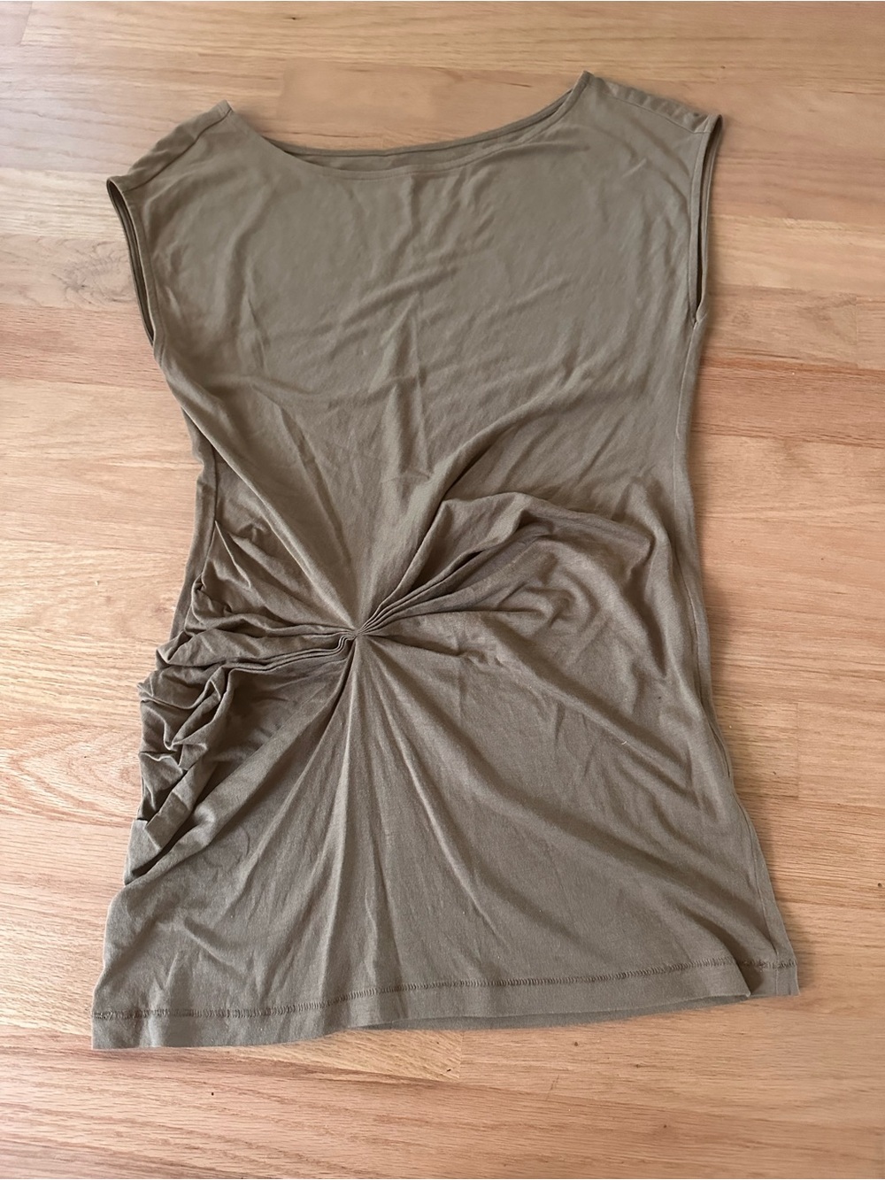 LOFT Olive Twist-Front Cap Sleeve Tank